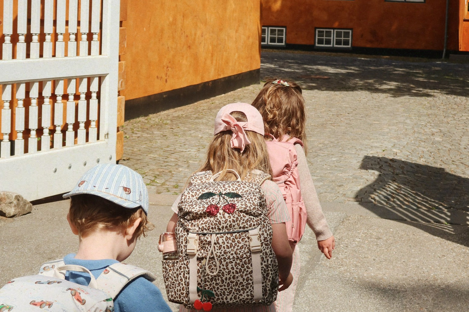 Konges Sløjd A/S SCHOOLBAG leo